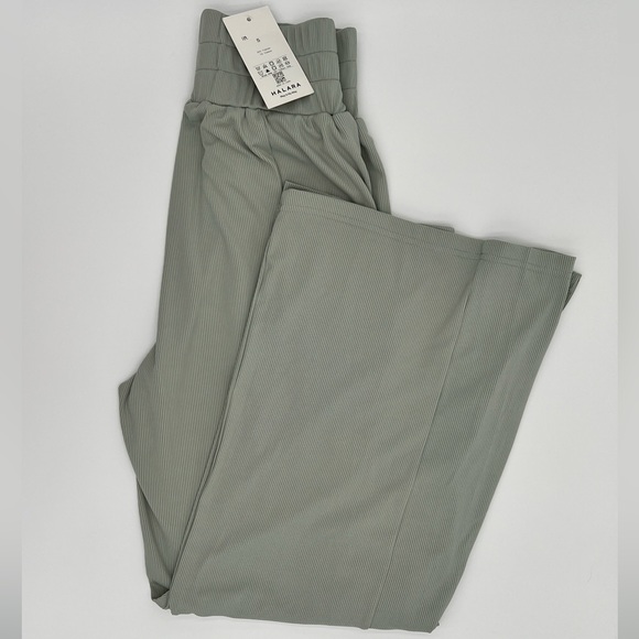 HALARA - High Waisted Split Wide Leg Yoga Pants - Picture 3 of 8